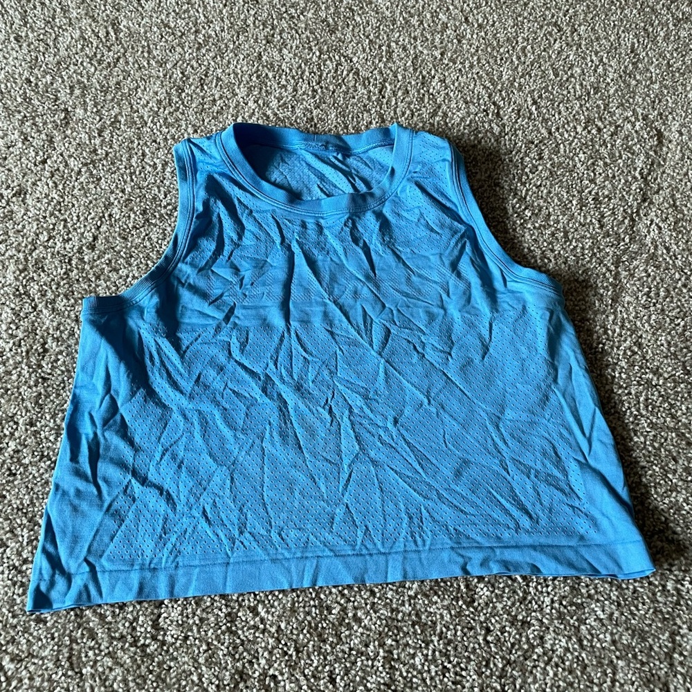 Lululemon tank